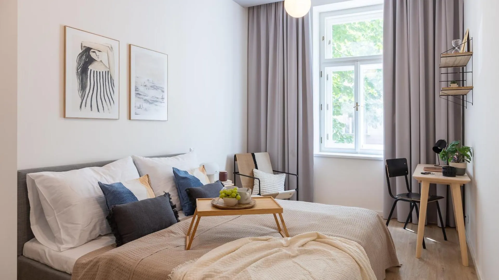 Appartement 3Bdr Apt With Terrace And Electric Grill In Vinohrady By Prague Days