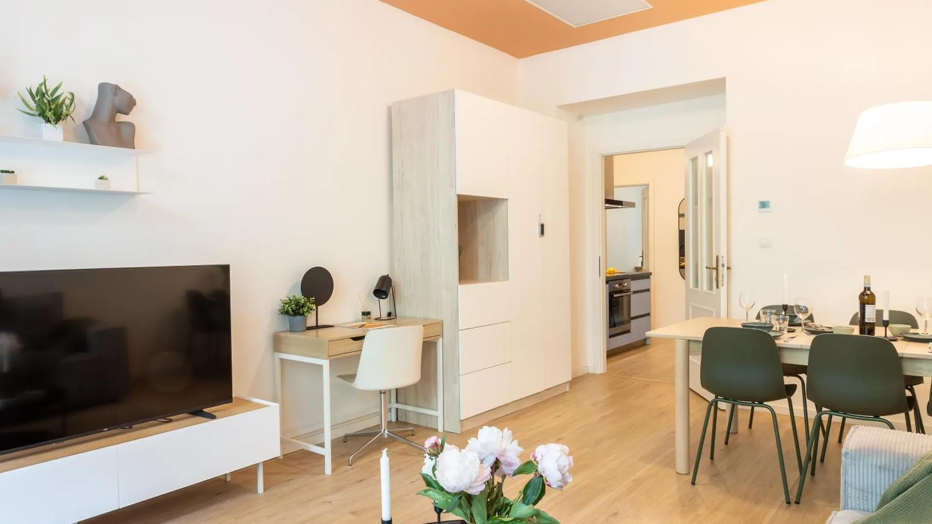 3Bdr Apt With Terrace And Electric Grill In Vinohrady By Prague Days Appartement